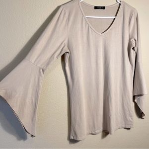Time Line Tan Blouse, Bell sleeves, V-neck, Neutral Women’s Size Medium